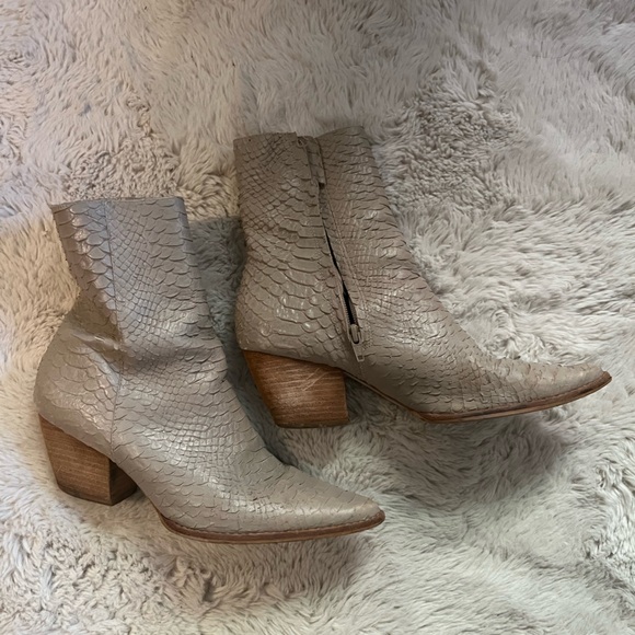 Matisse Caty Mid calf boots - Picture 6 of 6